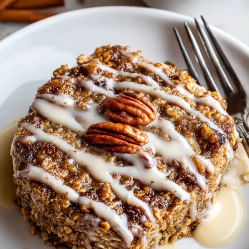 High-Protein Cinnamon Roll Baked Oatmeal-image
